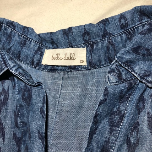 Bella Dahl Split Back Button Down - Picture 3 of 7